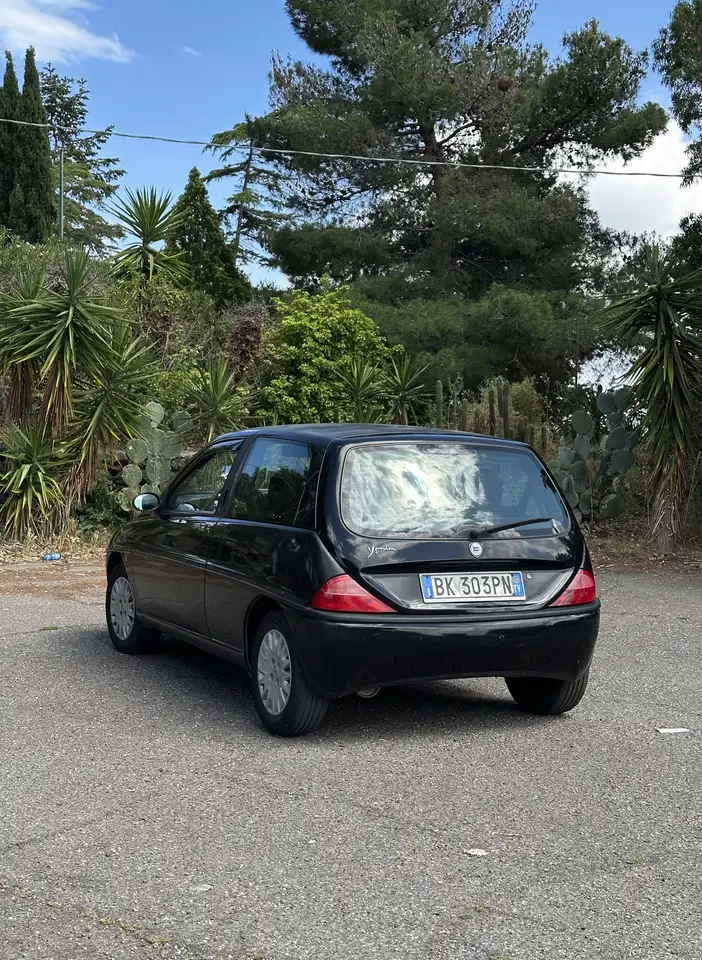 Lancia Y 1.2 8v LS c/airbag, foto 3