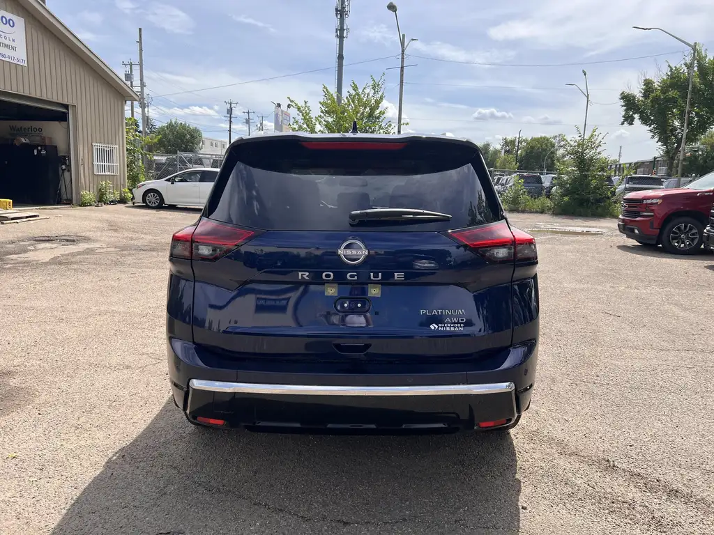 2026 Nissan Rogue Platinum | Bose Audio | Google Assistant | Heated — photo 7
