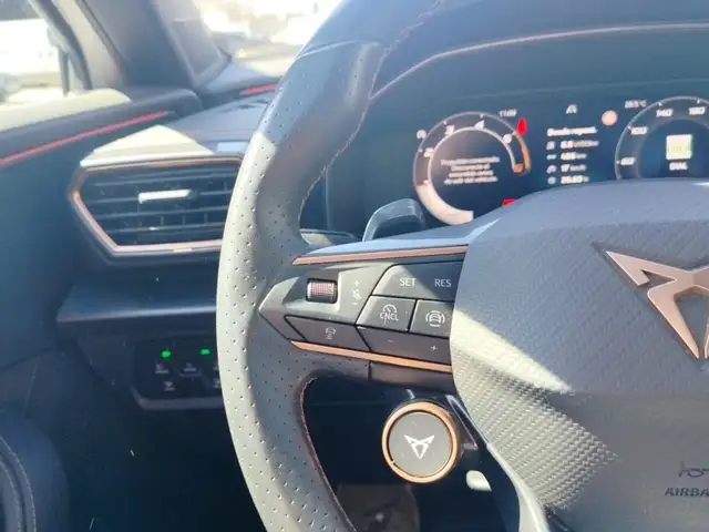 Cupra Formentor view 17