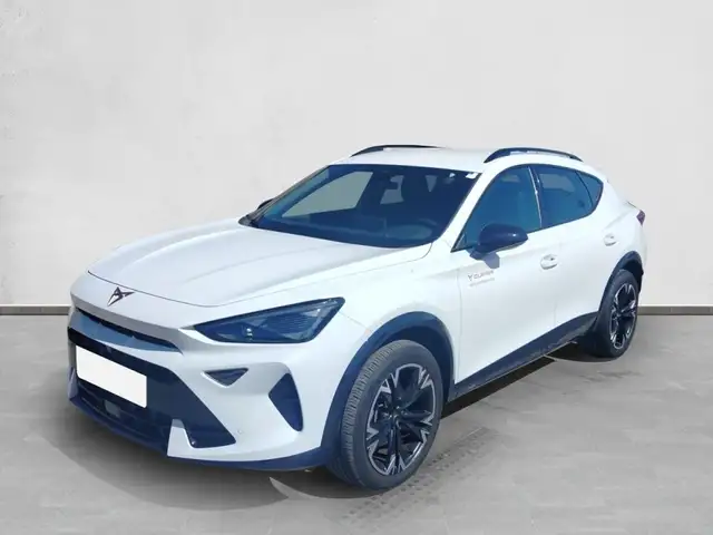 Cupra Formentor view 3