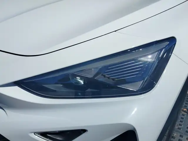 Cupra Formentor view 7