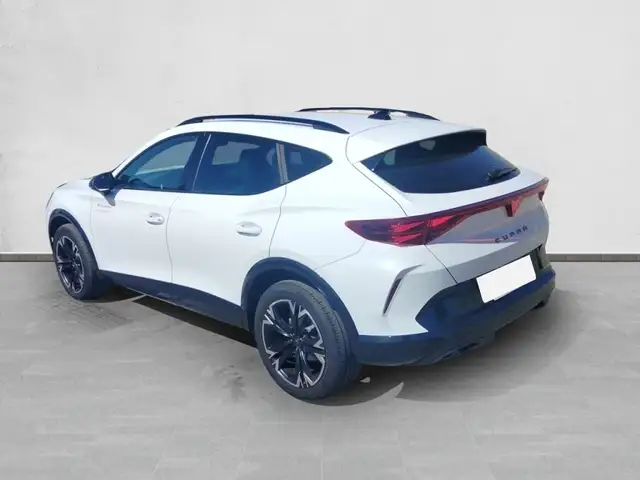 Cupra Formentor view 5