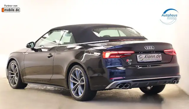 Audi S5 view 9