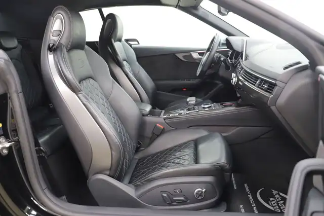 Audi S5 view 13