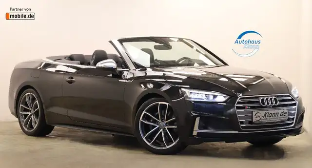 Audi S5 view 2