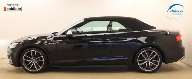 Audi S5 view 5