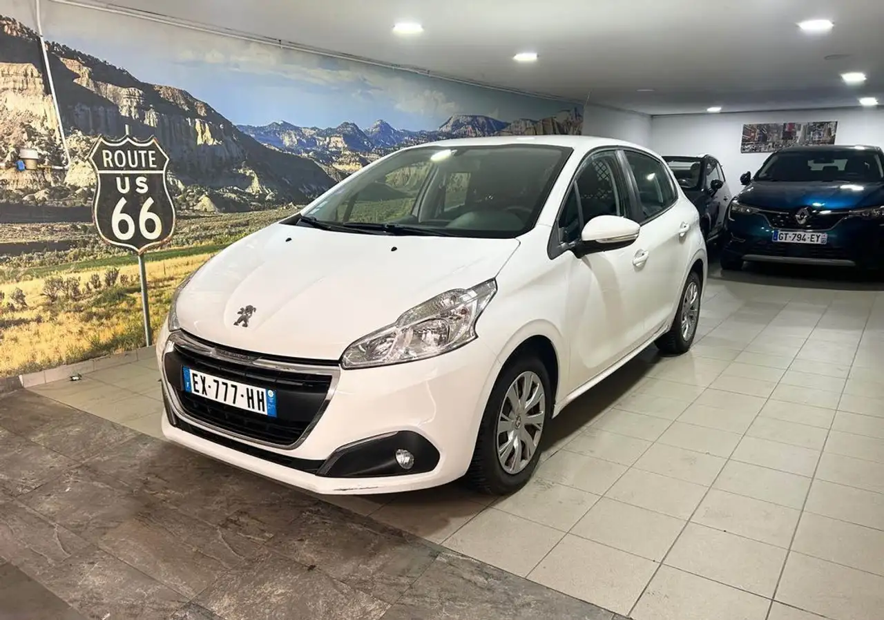 Peugeot 208 1.2 2 places 82ch premium 2018 prix ht :