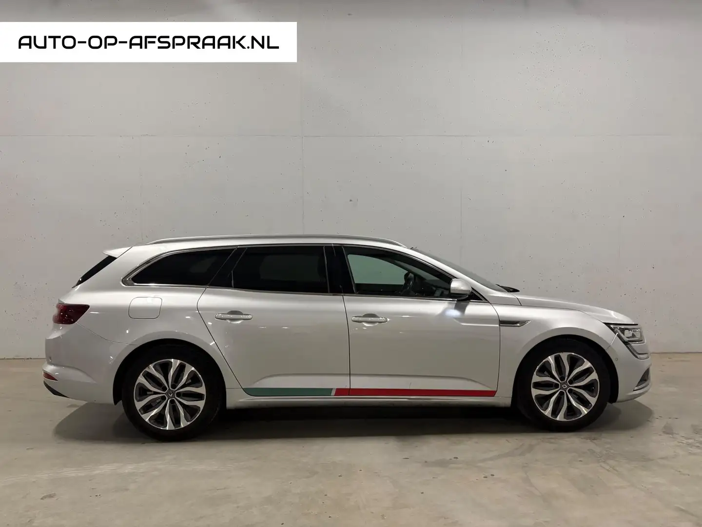 Renault Talisman Estate 1.6 dCi Initiale Paris Automaat Gris - 1