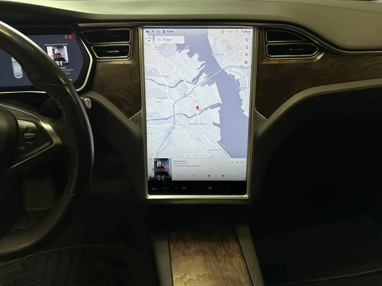 Tesla Model S снимка Tesla Model S