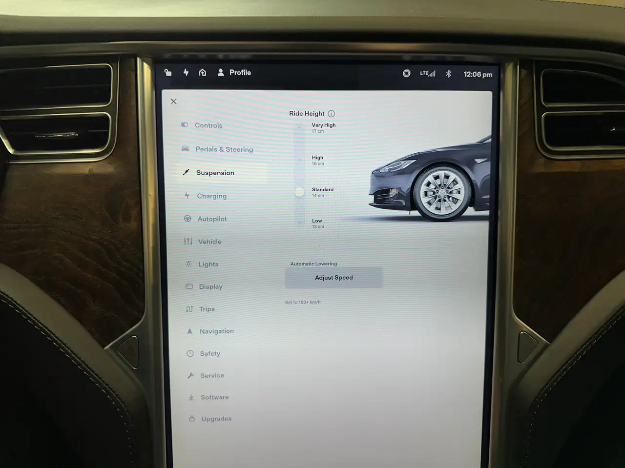 Tesla Model S снимка Tesla Model S