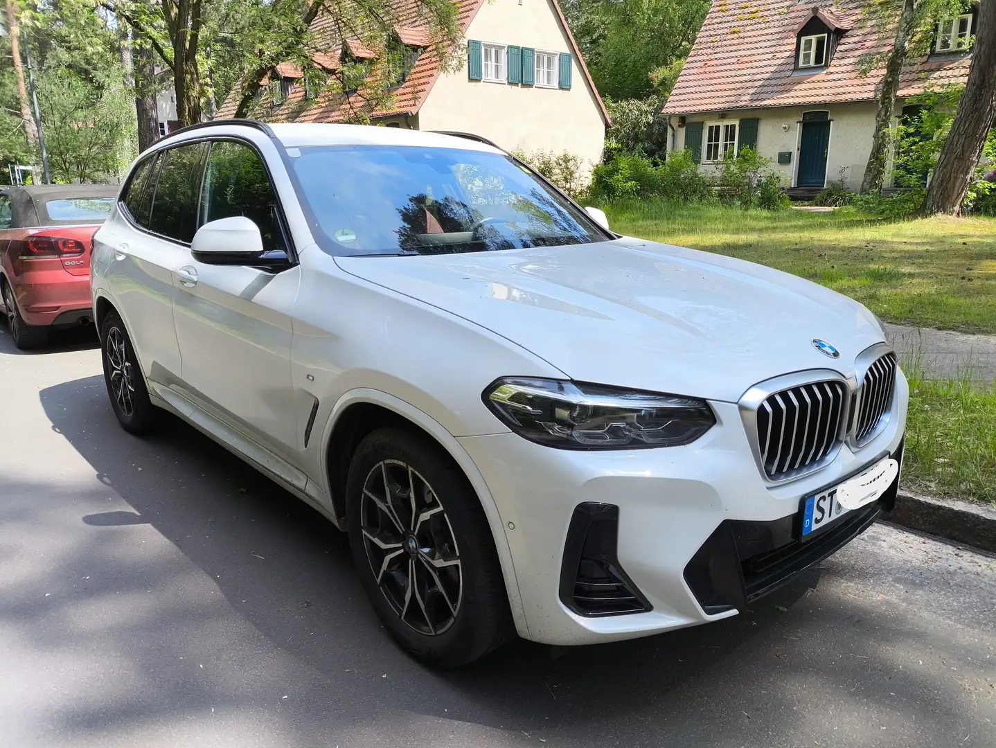 BMW X3 M X3 xDrive2.0i Aut. M Sport Mild-Hybrid Navi Klima Weiß - 2