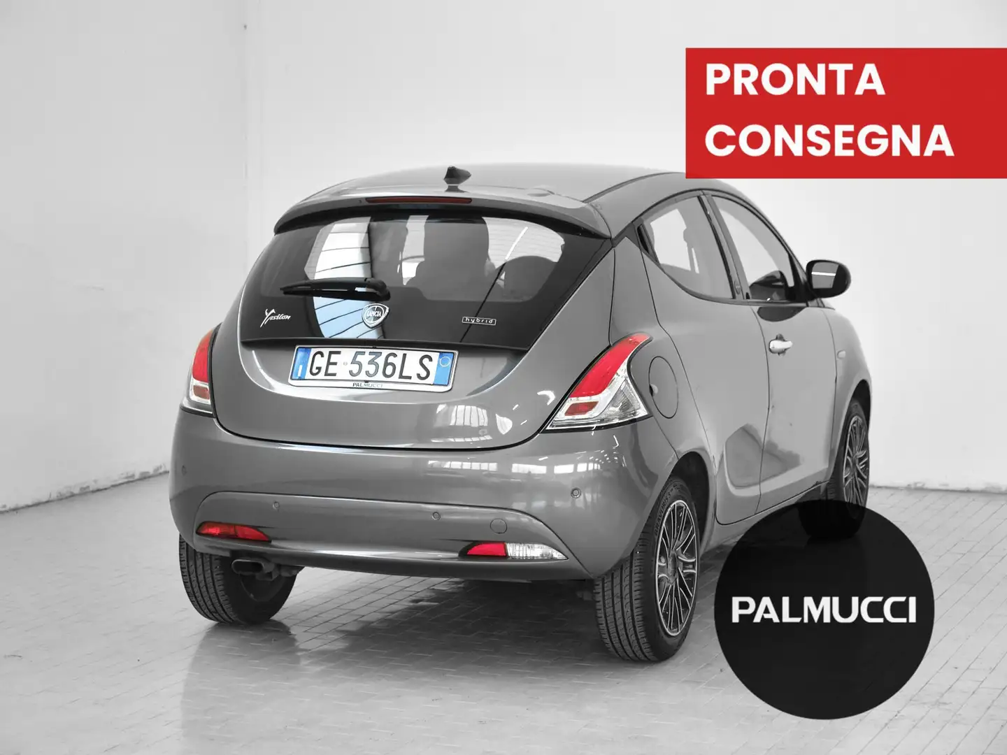 Lancia Ypsilon 1.0 FireFly 5 porte S&S Hybrid Gold - 2