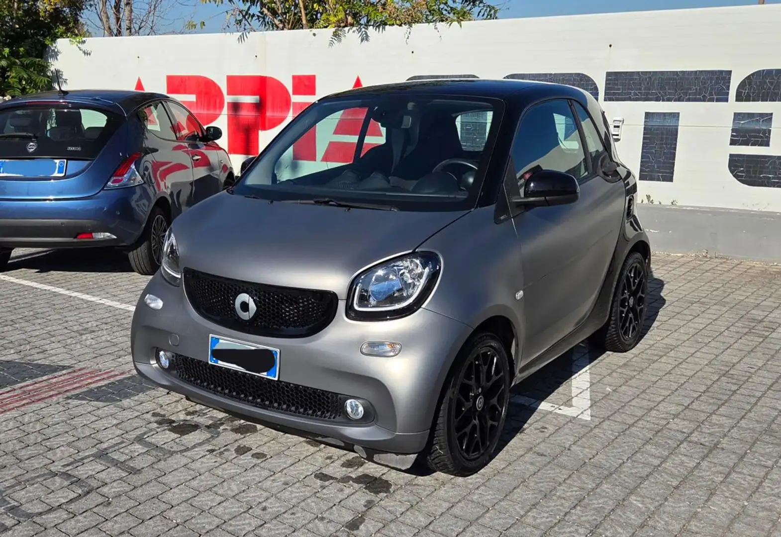 smart forTwo 90 0.9 Turbo Passion Twinamic Grau - 1