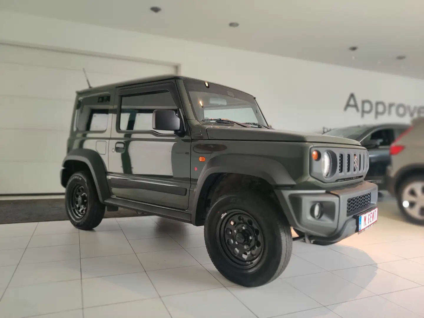 Suzuki Jimny 1.5 GL BENZINE/ 4X4 +TREKHAAK + 2 JAAR GARANTIE Vert - 1