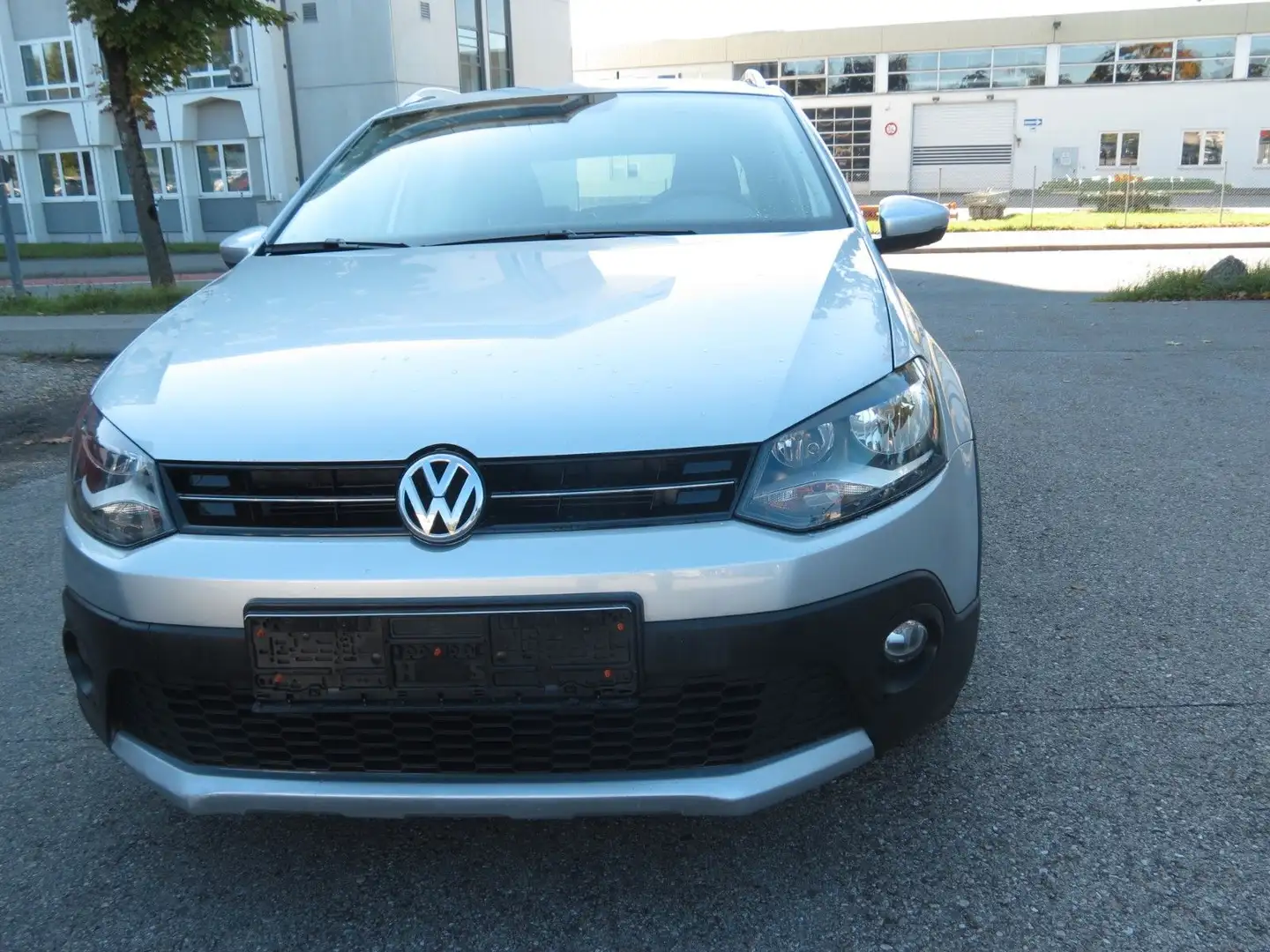 Volkswagen Polo 1.6 TDI *Klimaaut., TÜV neu, KD neu* Silber - 2