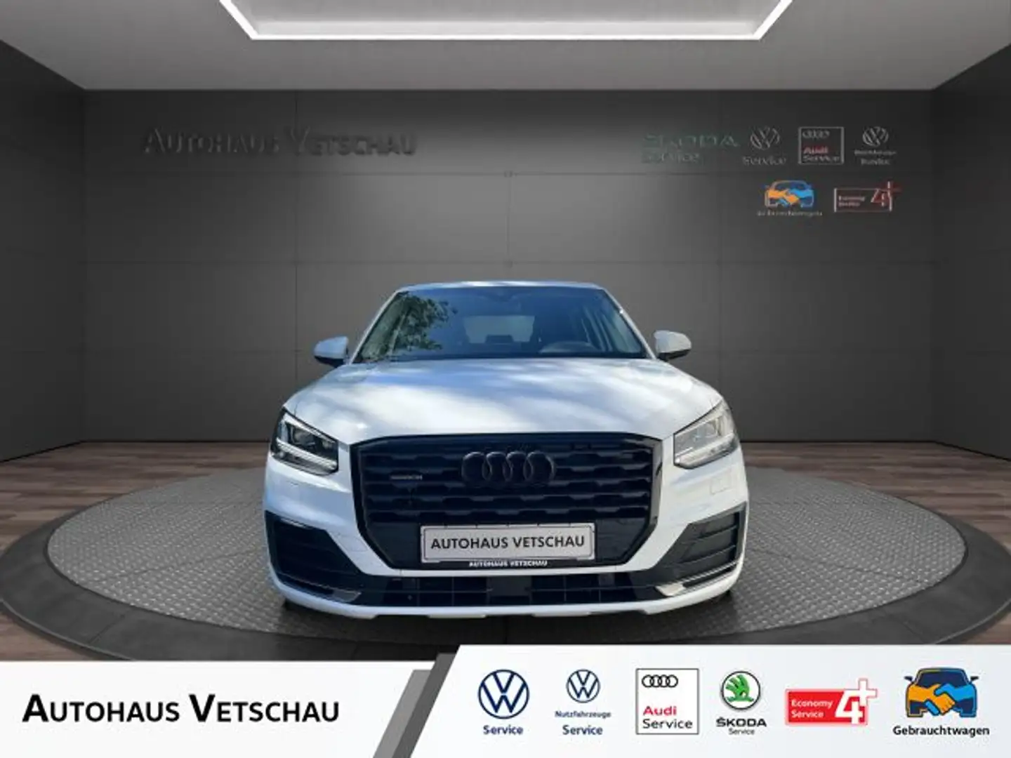 Audi Q2 2.0 TFSI quattro AHK/Standheizung/AudiConnect Weiß - 1
