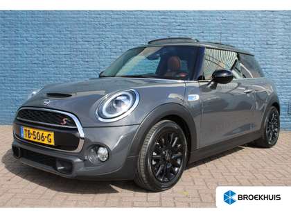 MINI Cooper S Mini 2.0 Pepper | Automaat | Navigatie | Panorama/