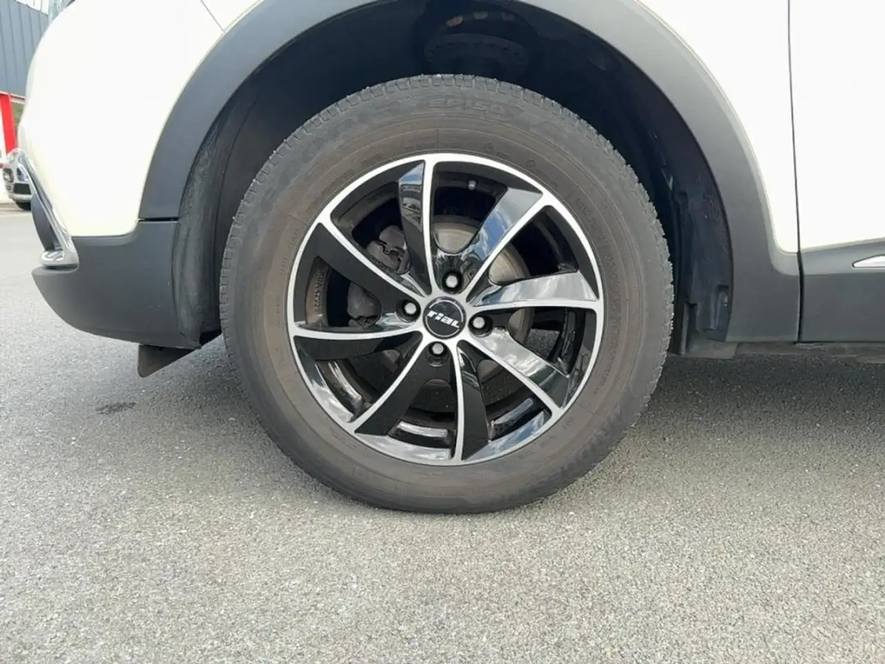 Renault Captur — photo 10