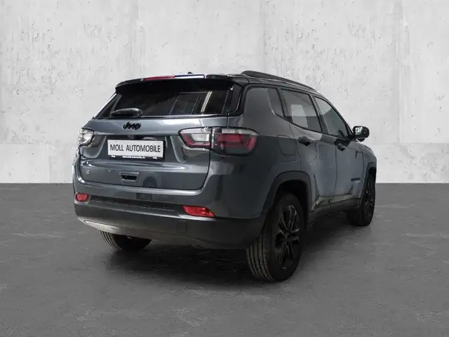 Jeep Compass view 2