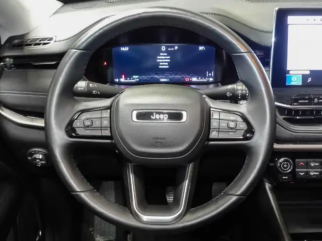Jeep Compass view 7