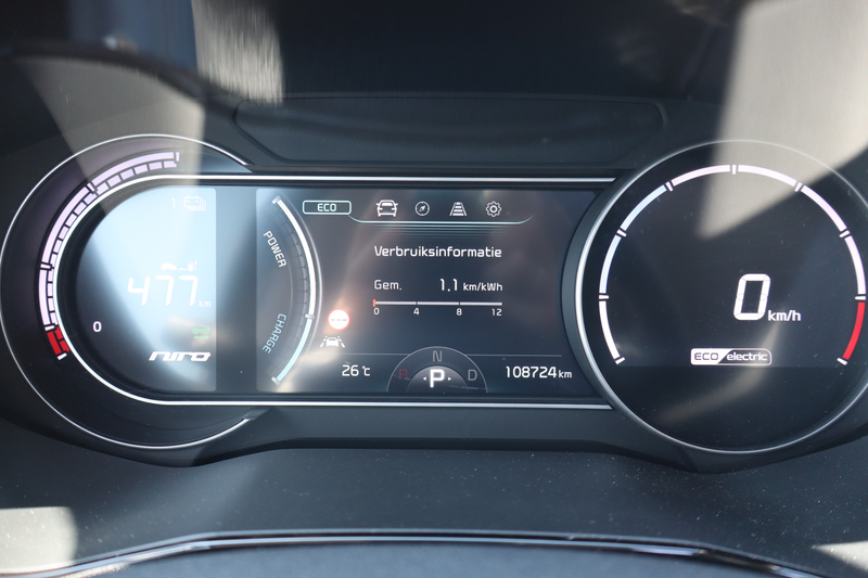 Kia e-Niro ExecutiveLine 64 kWh Panoramadak/Verwarmbare & gev — photo 18