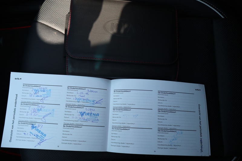Kia e-Niro ExecutiveLine 64 kWh Panoramadak/Verwarmbare & gev — photo 4