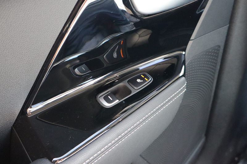 Kia e-Niro ExecutiveLine 64 kWh Panoramadak/Verwarmbare & gev — photo 24
