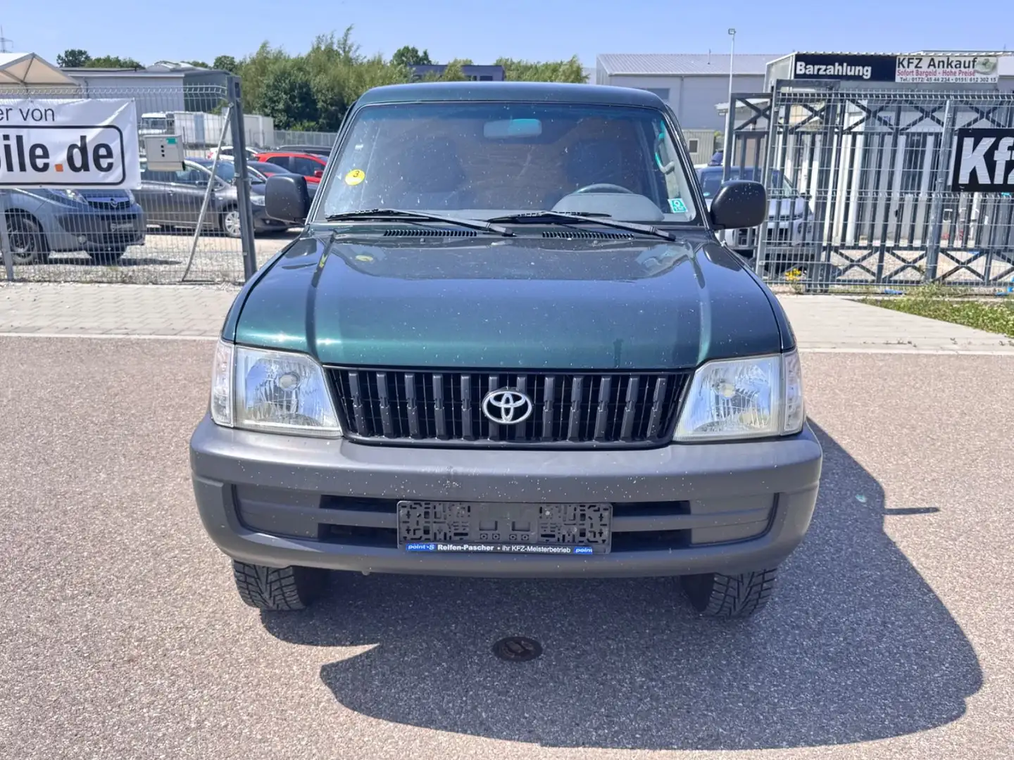 Toyota Land Cruiser 3.0 D-4D/5.Sitzer/AHK/1.Hand Vert - 2