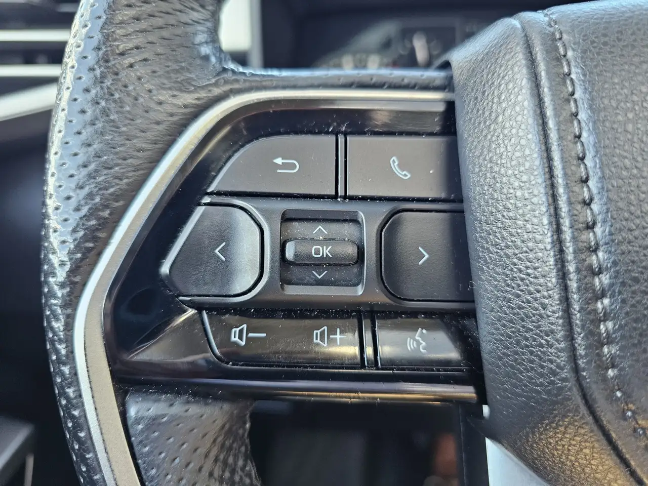 Toyota Tundra снимка Toyota Tundra