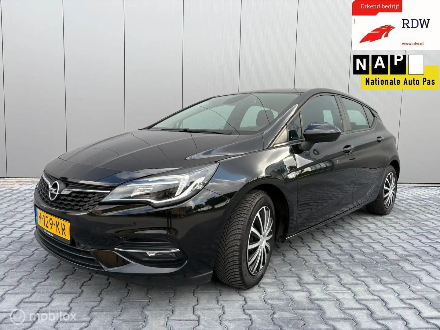 Opel Astra 1.2 BUSINESS EDITION - Carplay- Distr. vervangen Negro - 1