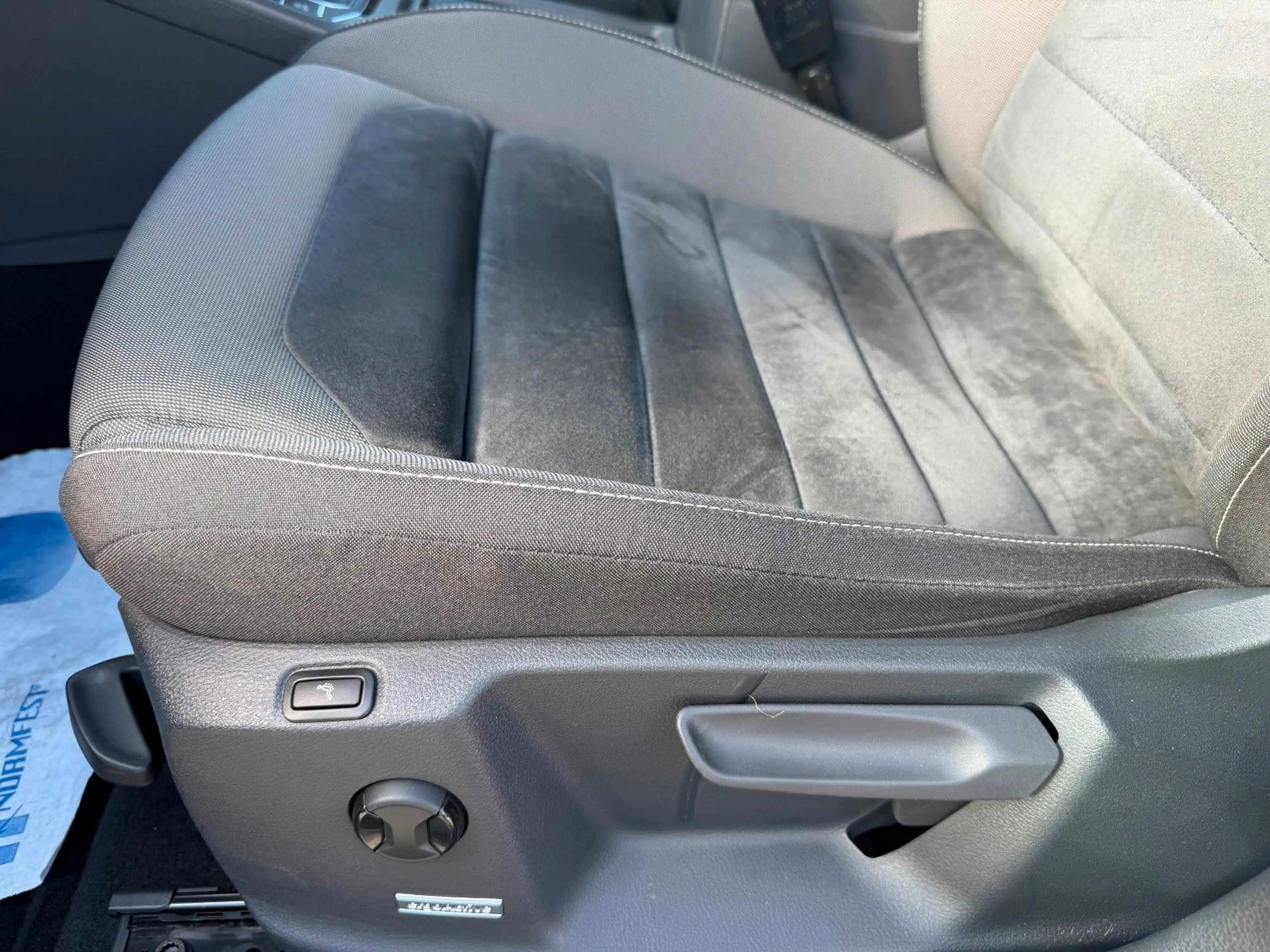 Volkswagen Golf Sportsvan 1,4*HIGHLINE*AHK*ACC*BI-XENON* — photo 4