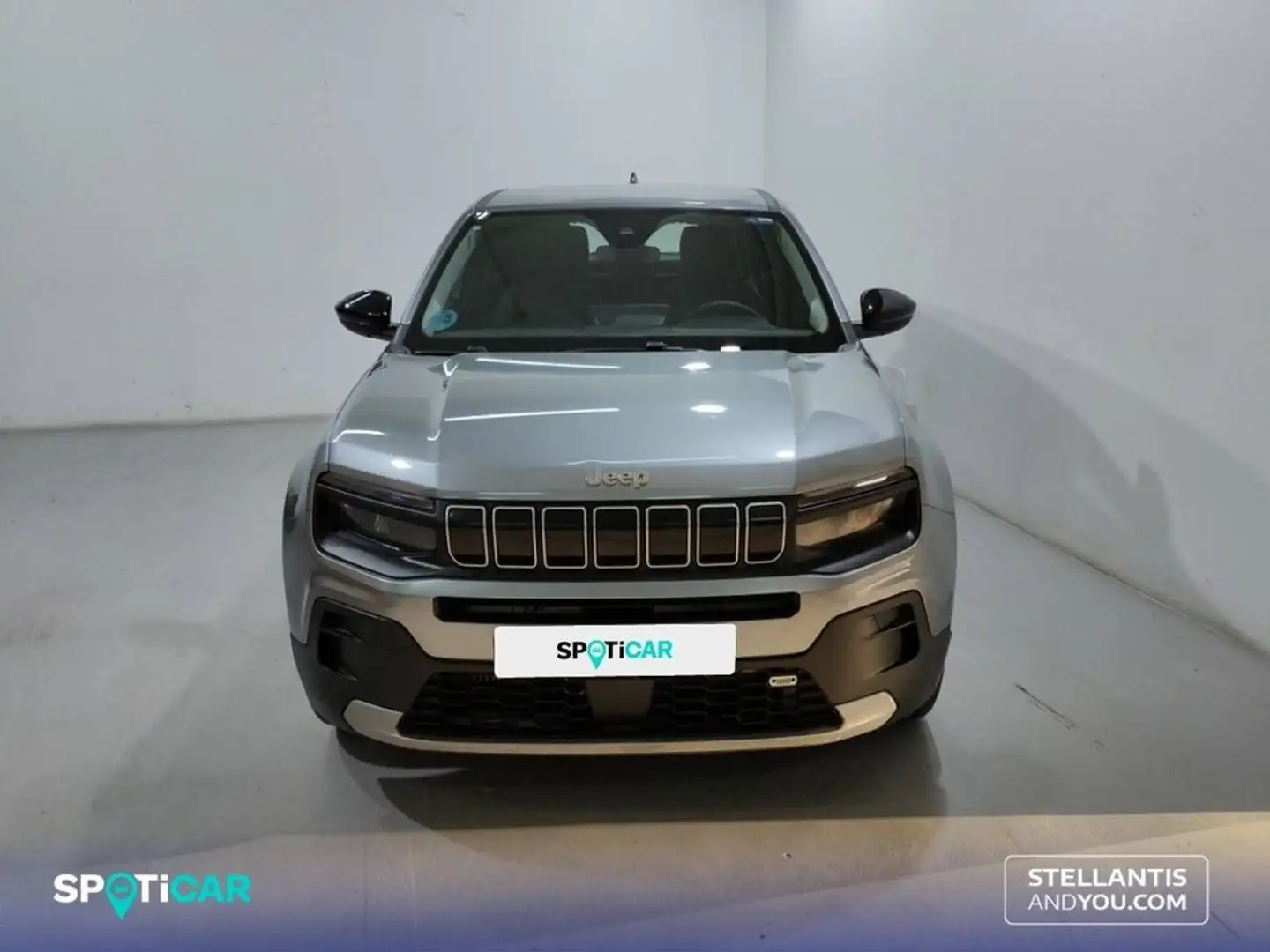 Jeep Avenger 1.2 Altitude 74KW Gris - 2