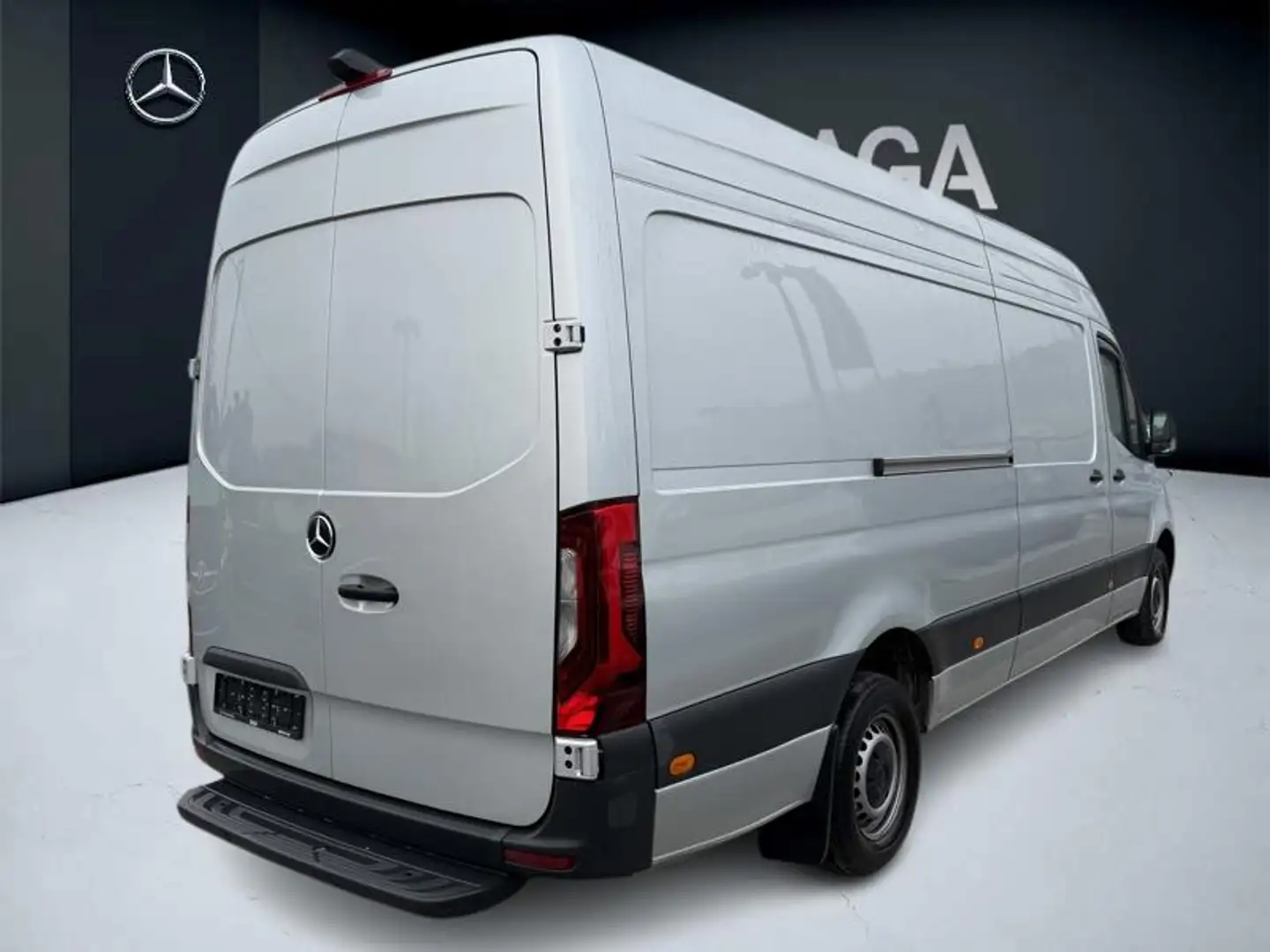 Mercedes-Benz Sprinter 319 CDI Fourgon Toit sureleve Long - 2