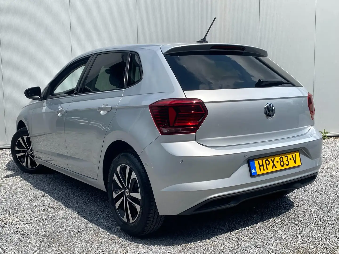 Volkswagen Polo 1.0 TSI Highline iQ Drive |ACC| Navigatie|Parkassi Grijs - 2