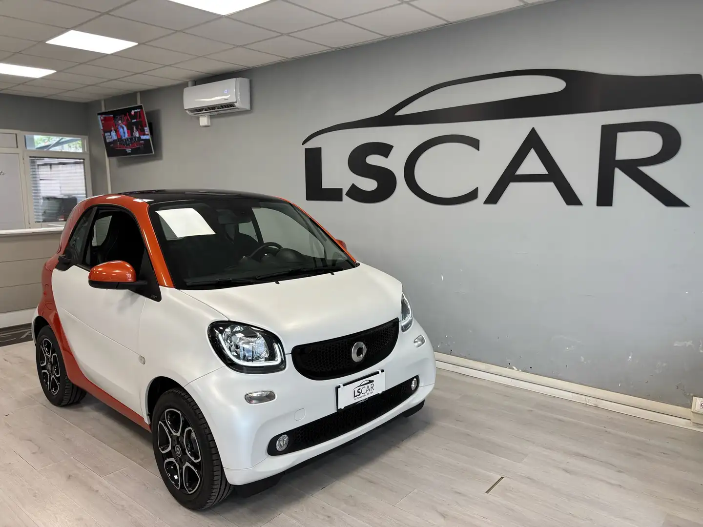 smart forTwo 0.9 t Prime 90cv~Unipro~Promo-Finanziamento Bianco - 1