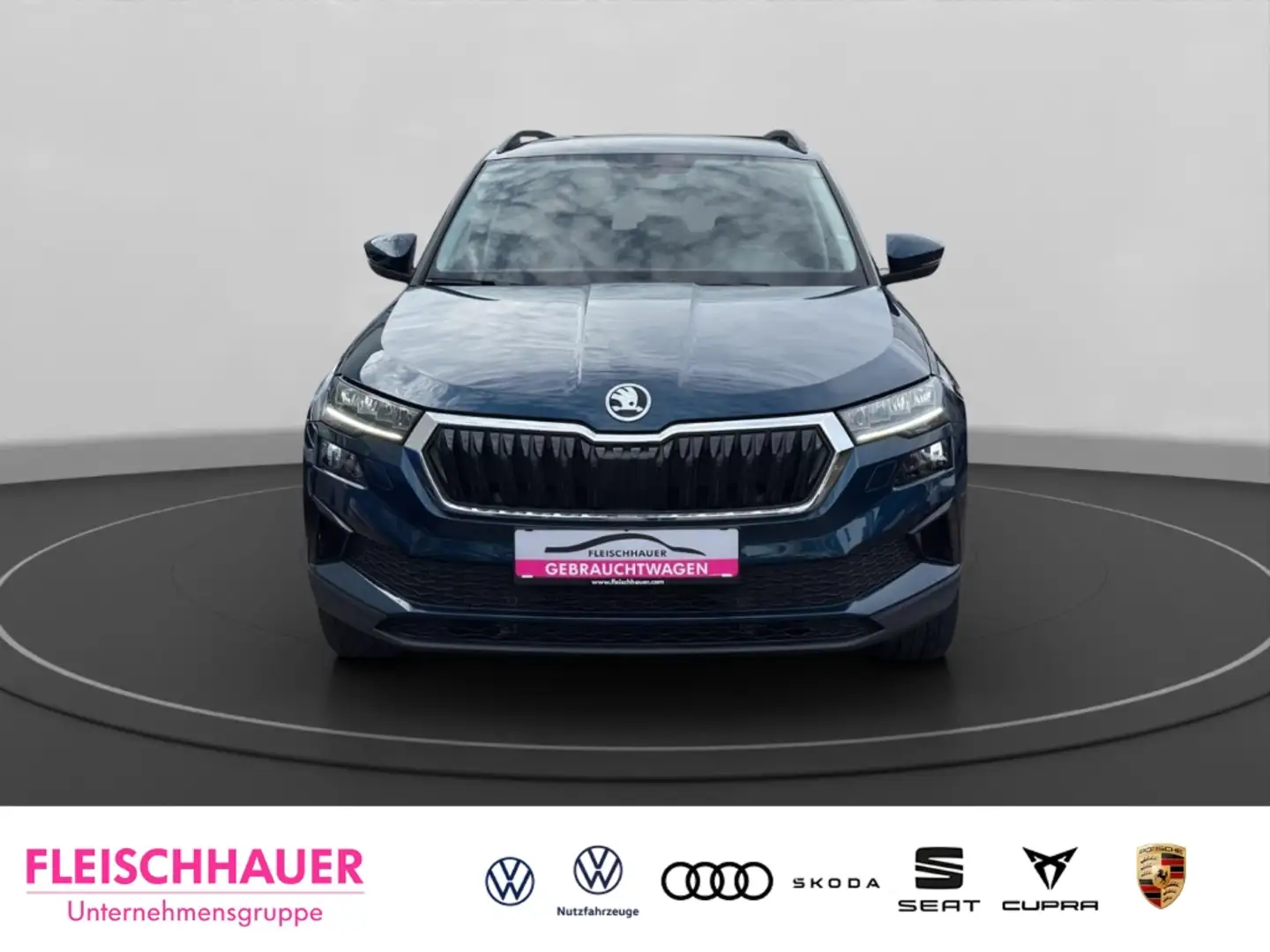 Skoda Karoq Style 2,0 TDI Navi+LED+PDC Plus+RK+DAB Bleu - 2