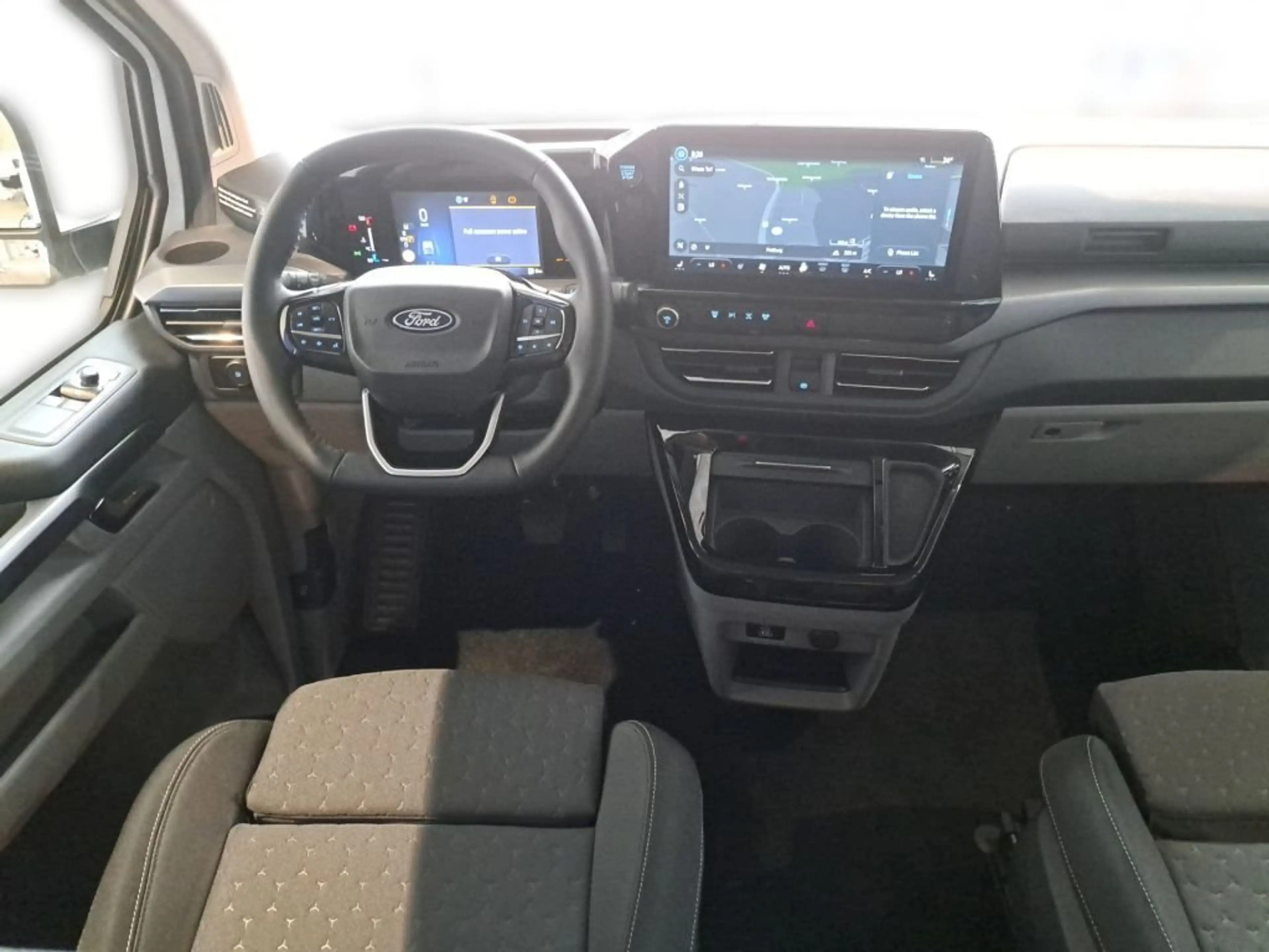Ford Nugget Nugget 320 L1 VA Autm. Titanium — photo 12