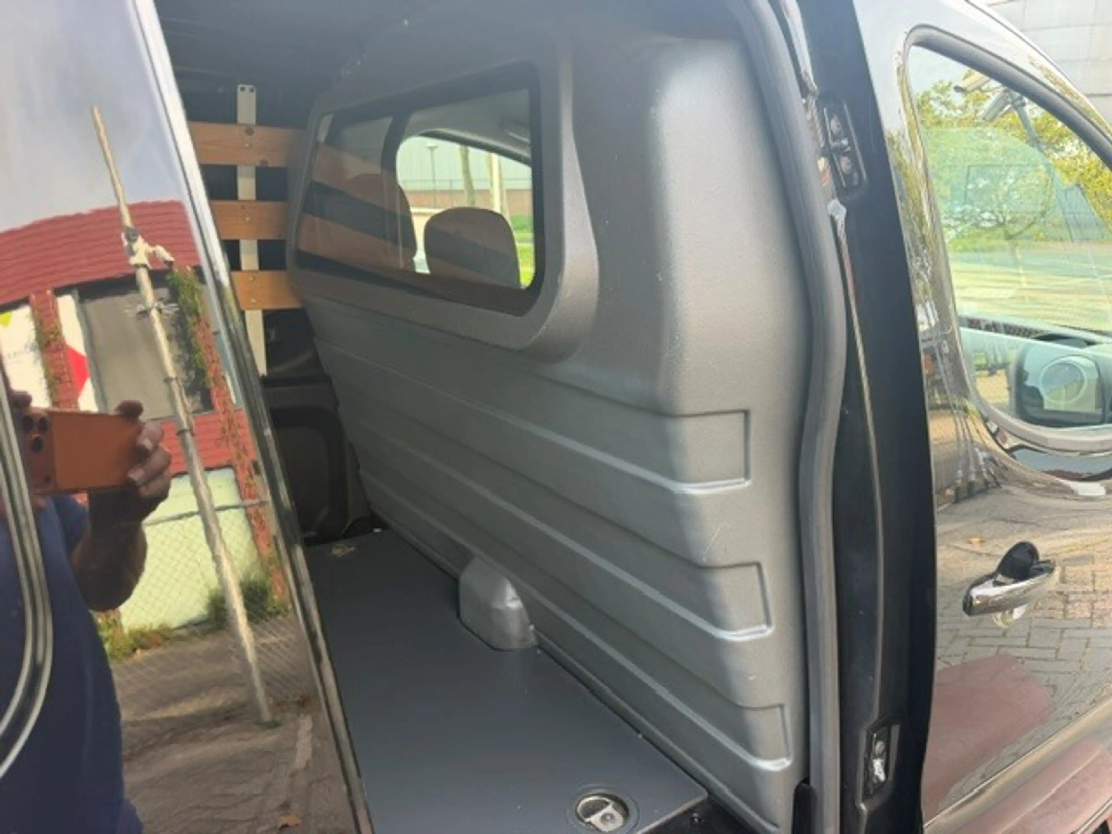 Peugeot Partner 120 1.6 BlueHDi 100 L1 Première S&S AIRCO I NAVIGA — photo 10