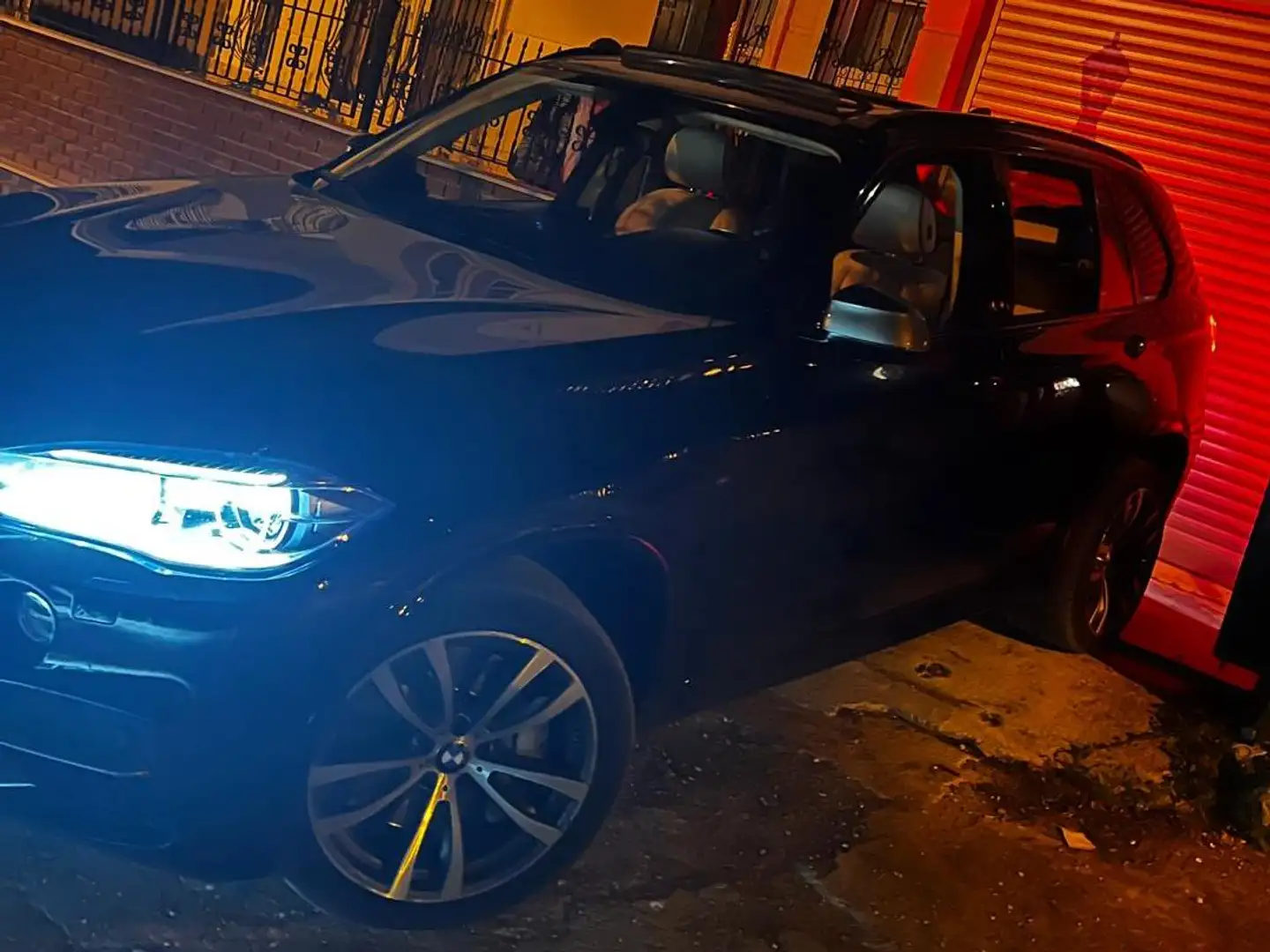 BMW X5 M X5 M50d Österreich-Paket Aut. Österreich-Paket Schwarz - 2