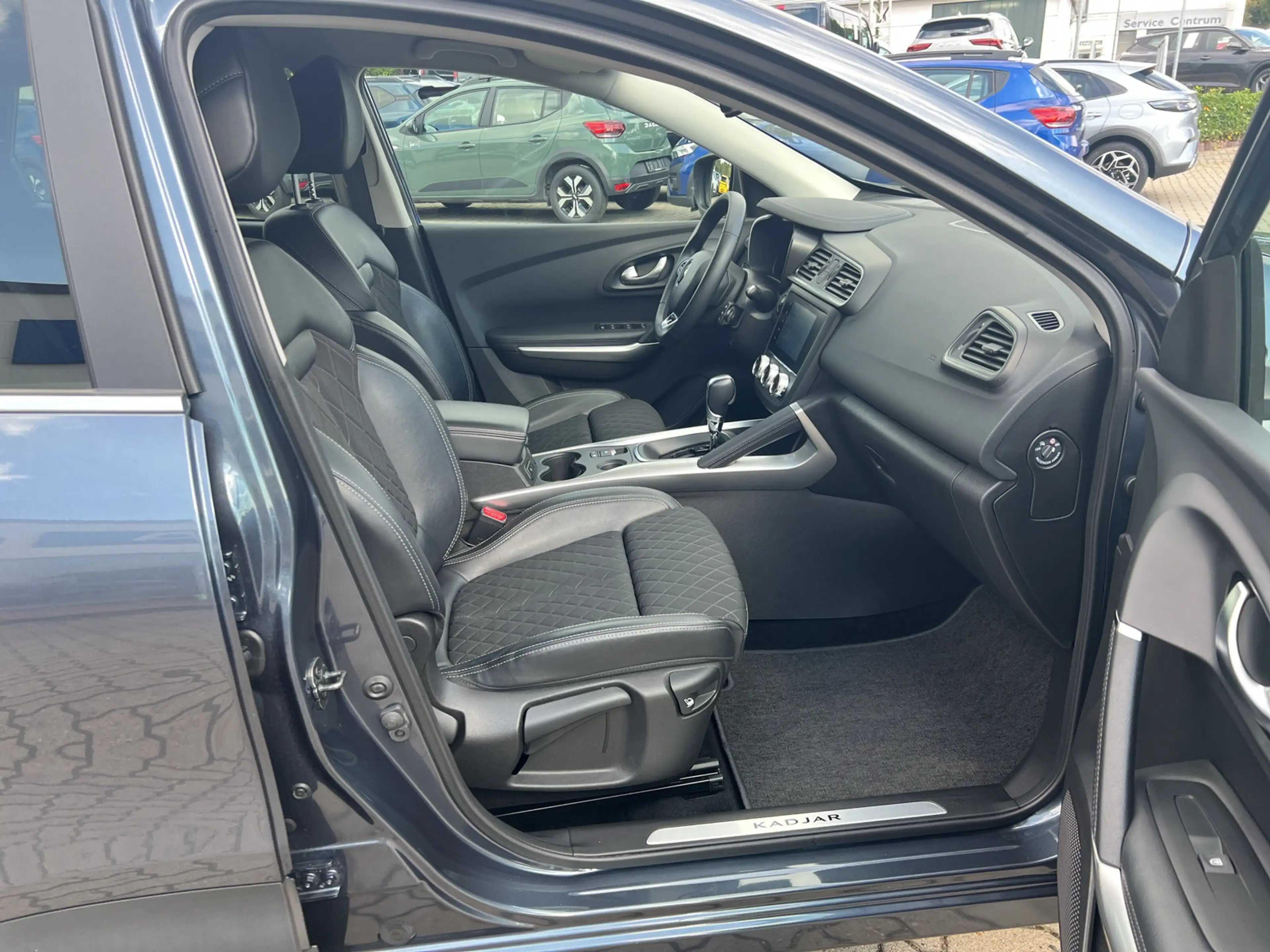Renault Kadjar TCe 160 EDC Techno SHZ+RFK+LED — photo 9
