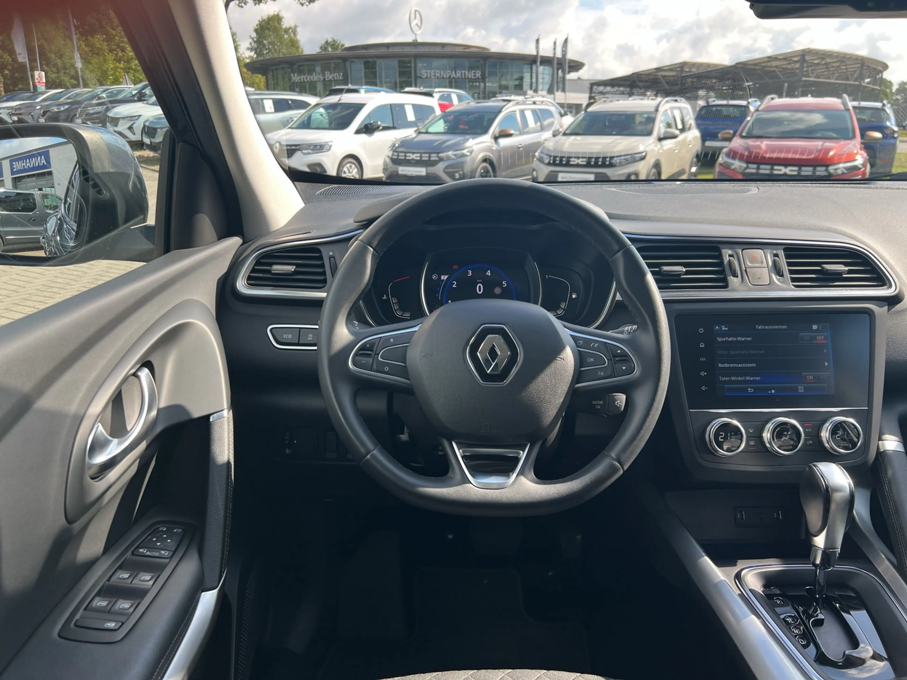 Renault Kadjar TCe 160 EDC Techno SHZ+RFK+LED — photo 7