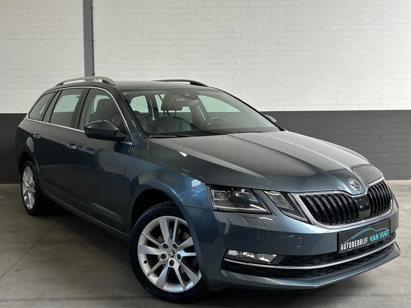 Skoda Octavia Combi 1.0 TSI Greentech Business, digitaal dashboa Grijs - 2