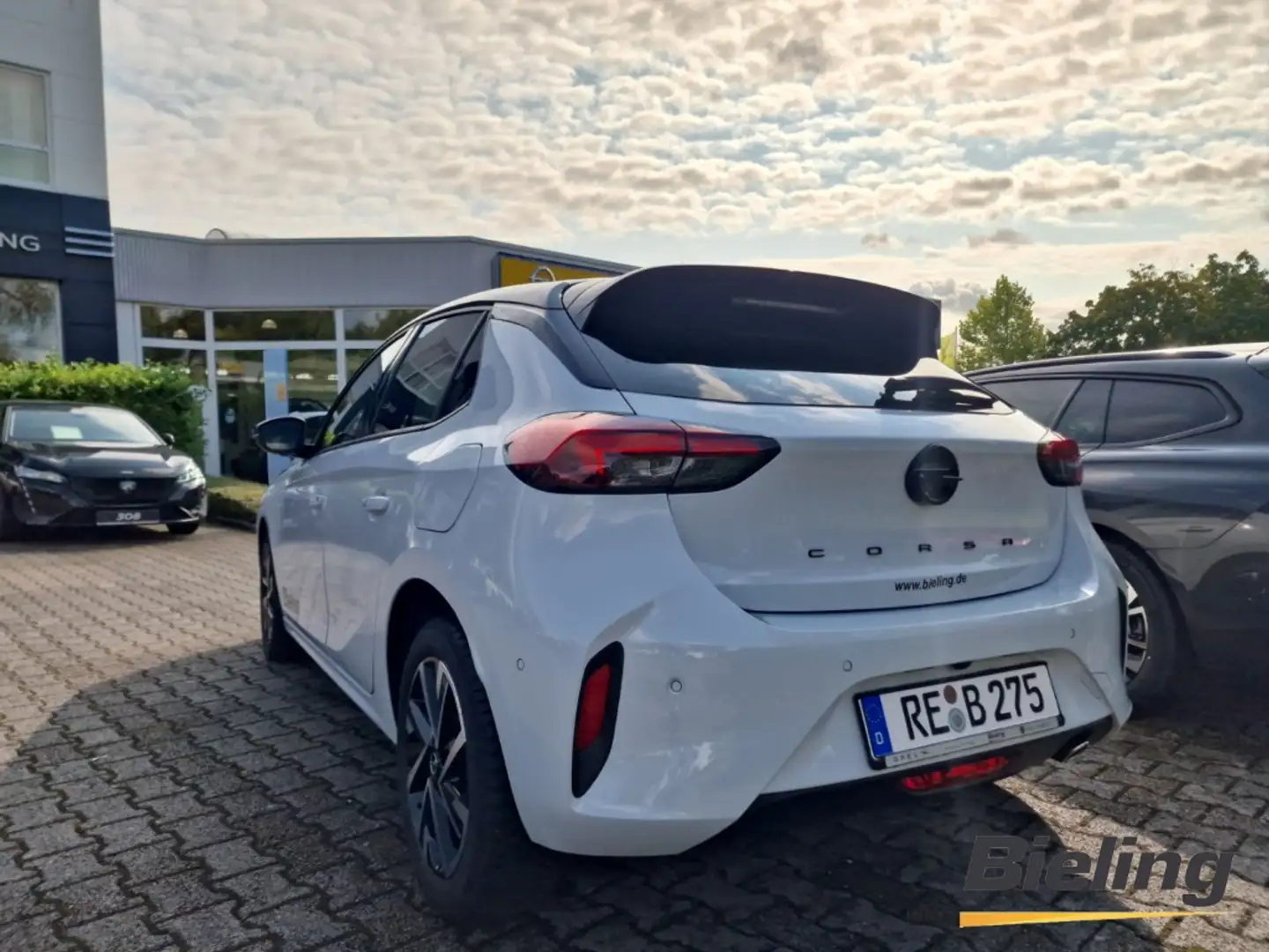 Opel Corsa GS 1.2, 48V.-Hybrid, Kamera, PDC vo+hi, Navi 10'' Weiß - 2
