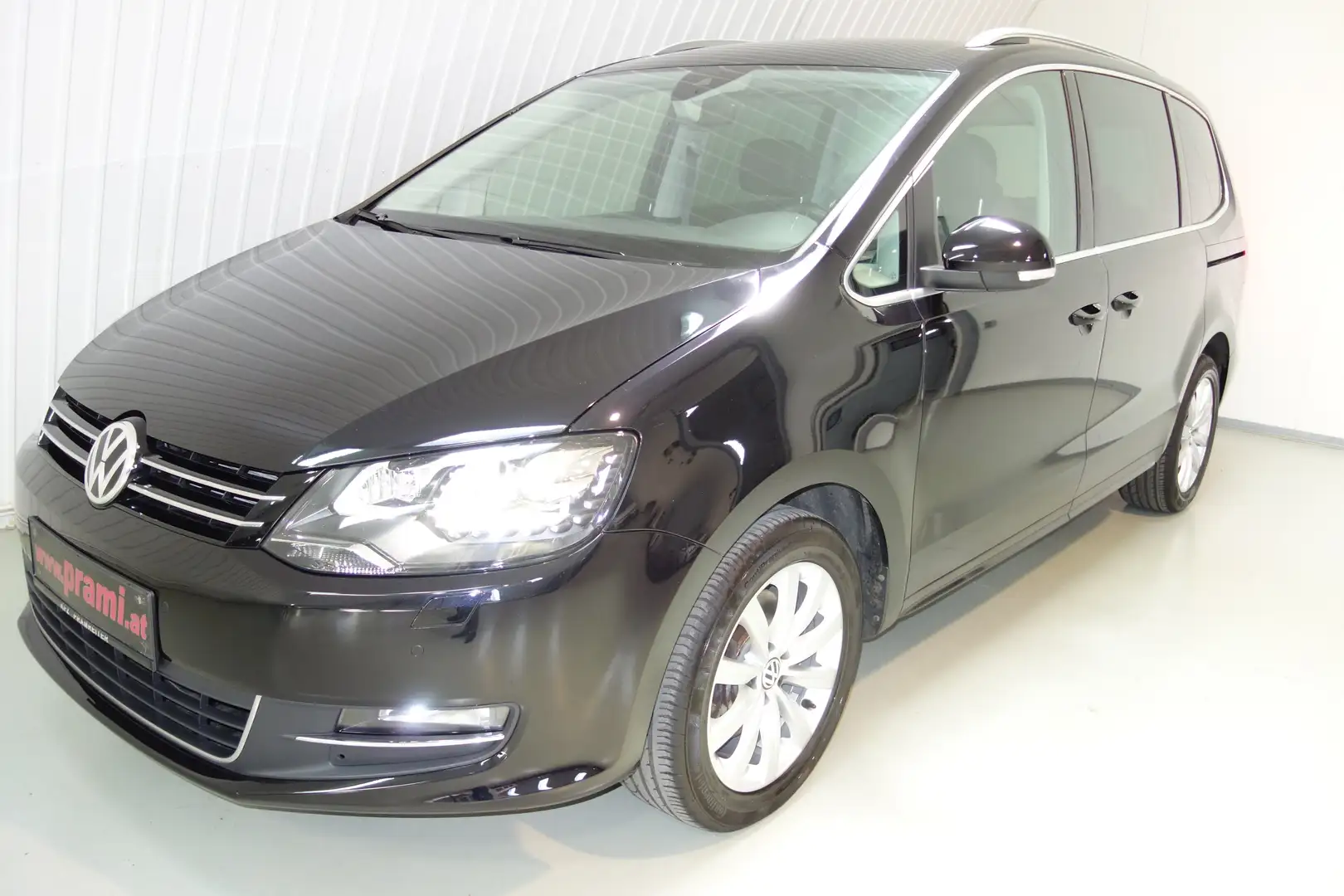 Volkswagen Sharan Business+ SCR 2,0 TDI Schwarz - 1
