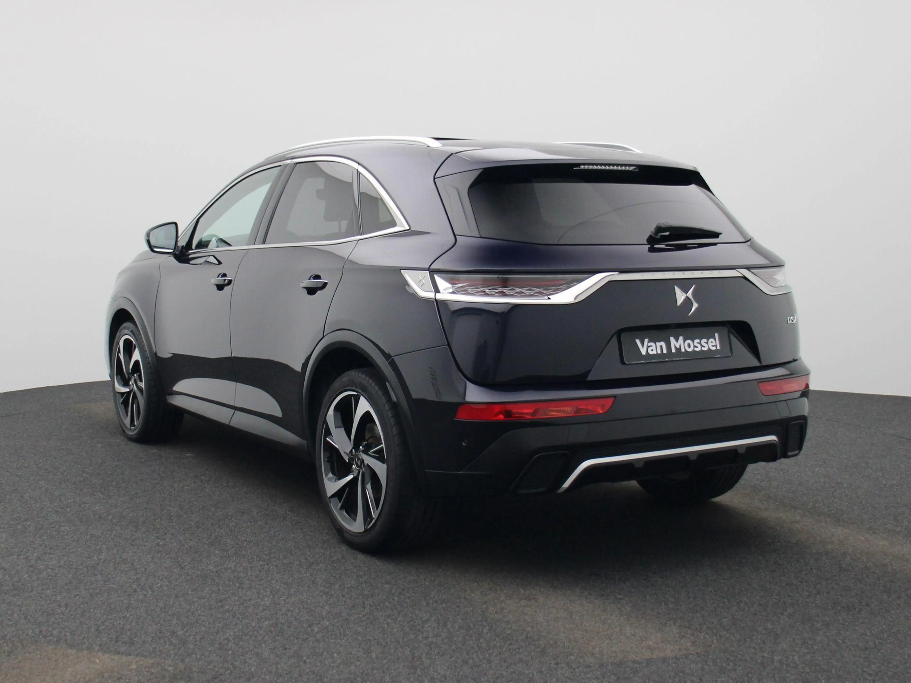 DS Automobiles DS 7 Crossback 1.6 PHEV Rivoli — photo 4