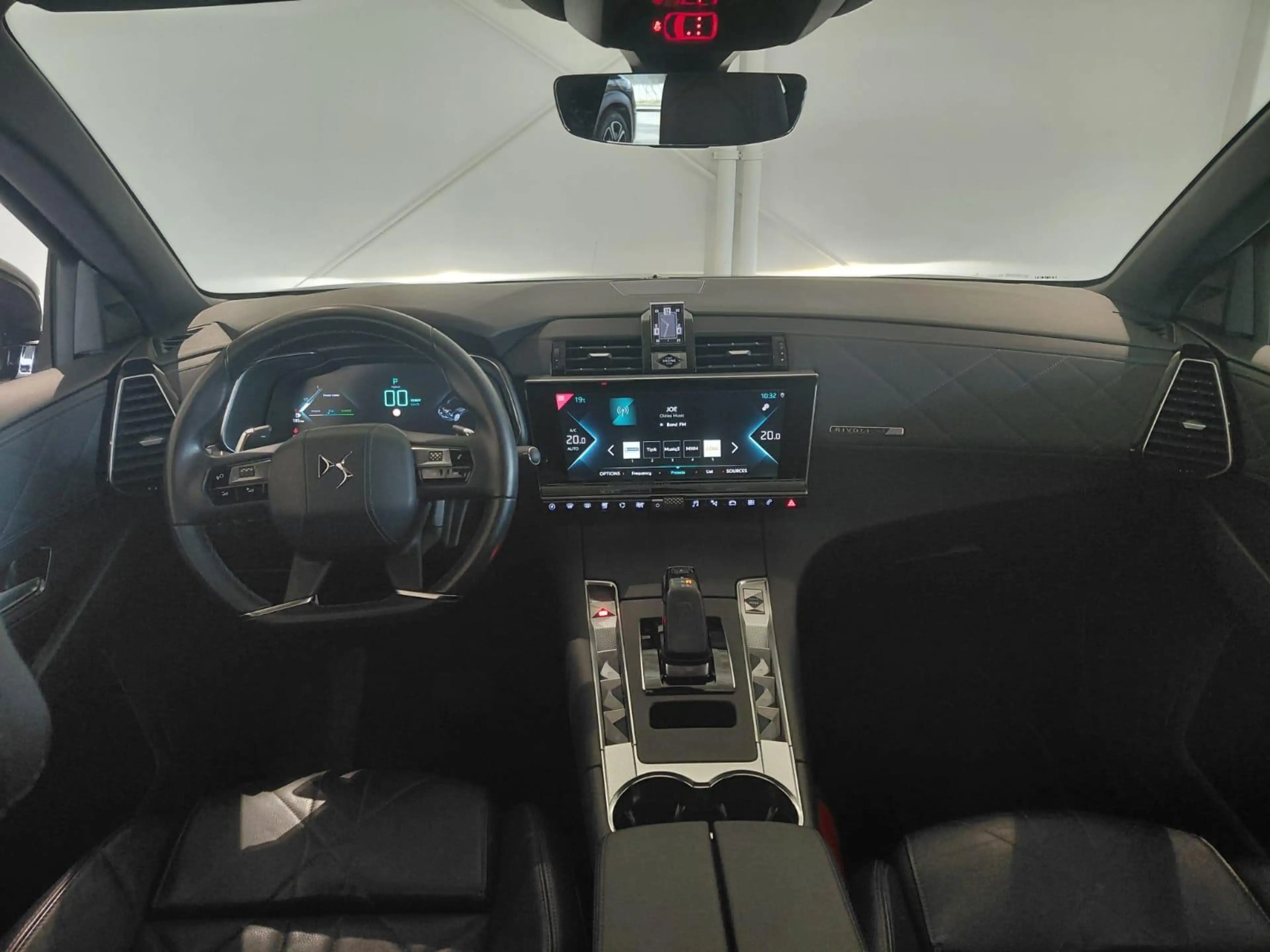 DS Automobiles DS 7 Crossback 1.6 PHEV Rivoli — photo 12