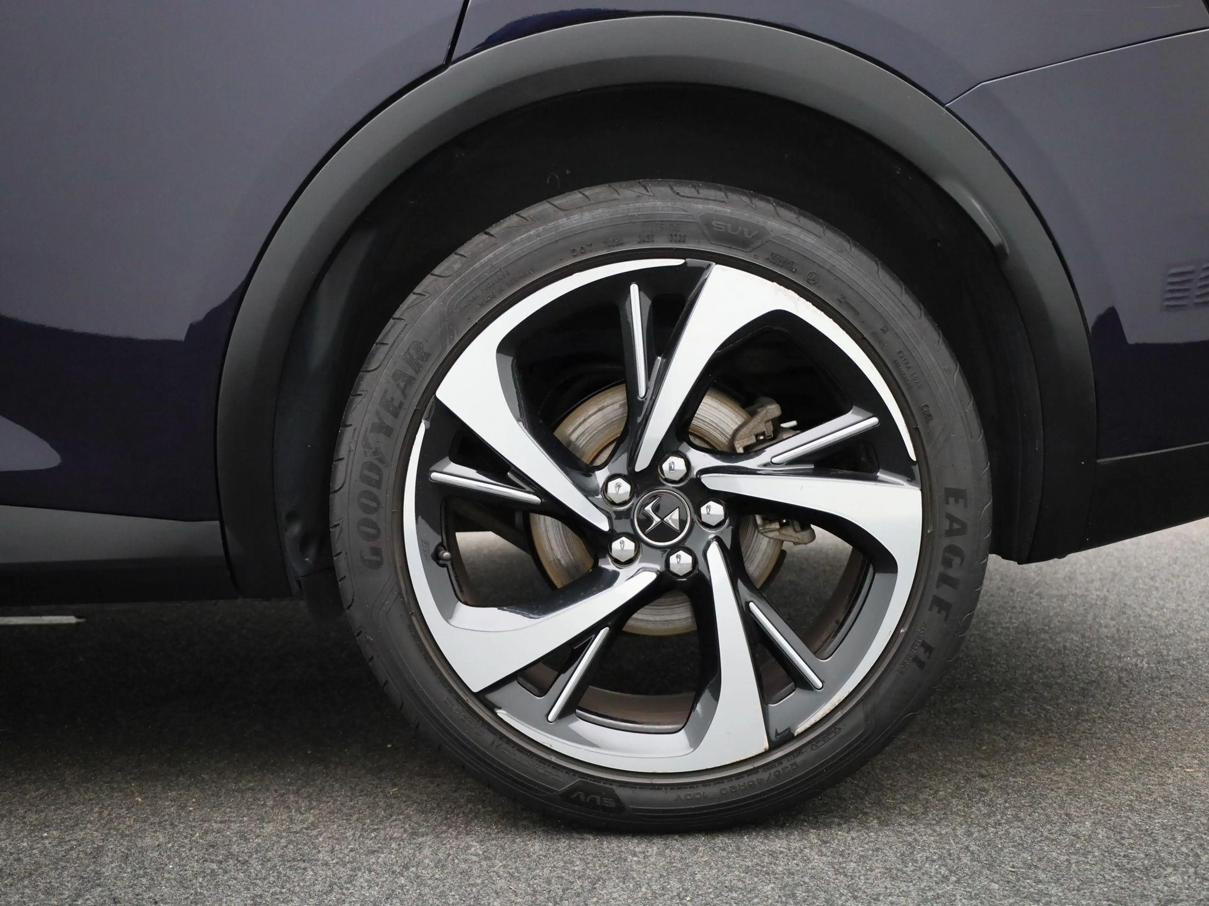 DS Automobiles DS 7 Crossback 1.6 PHEV Rivoli — photo 7
