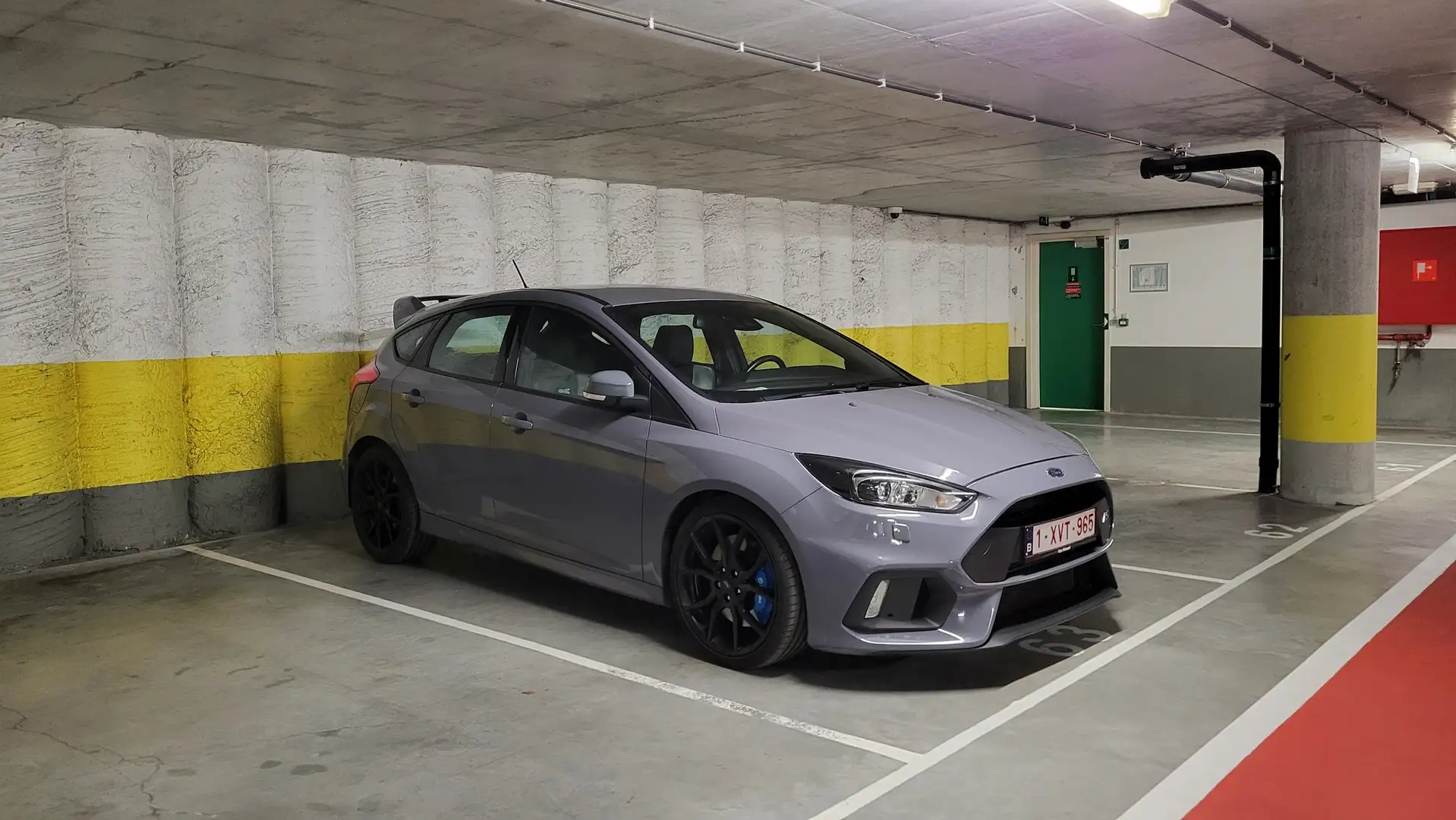 Ford Focus RS Blauw - 1