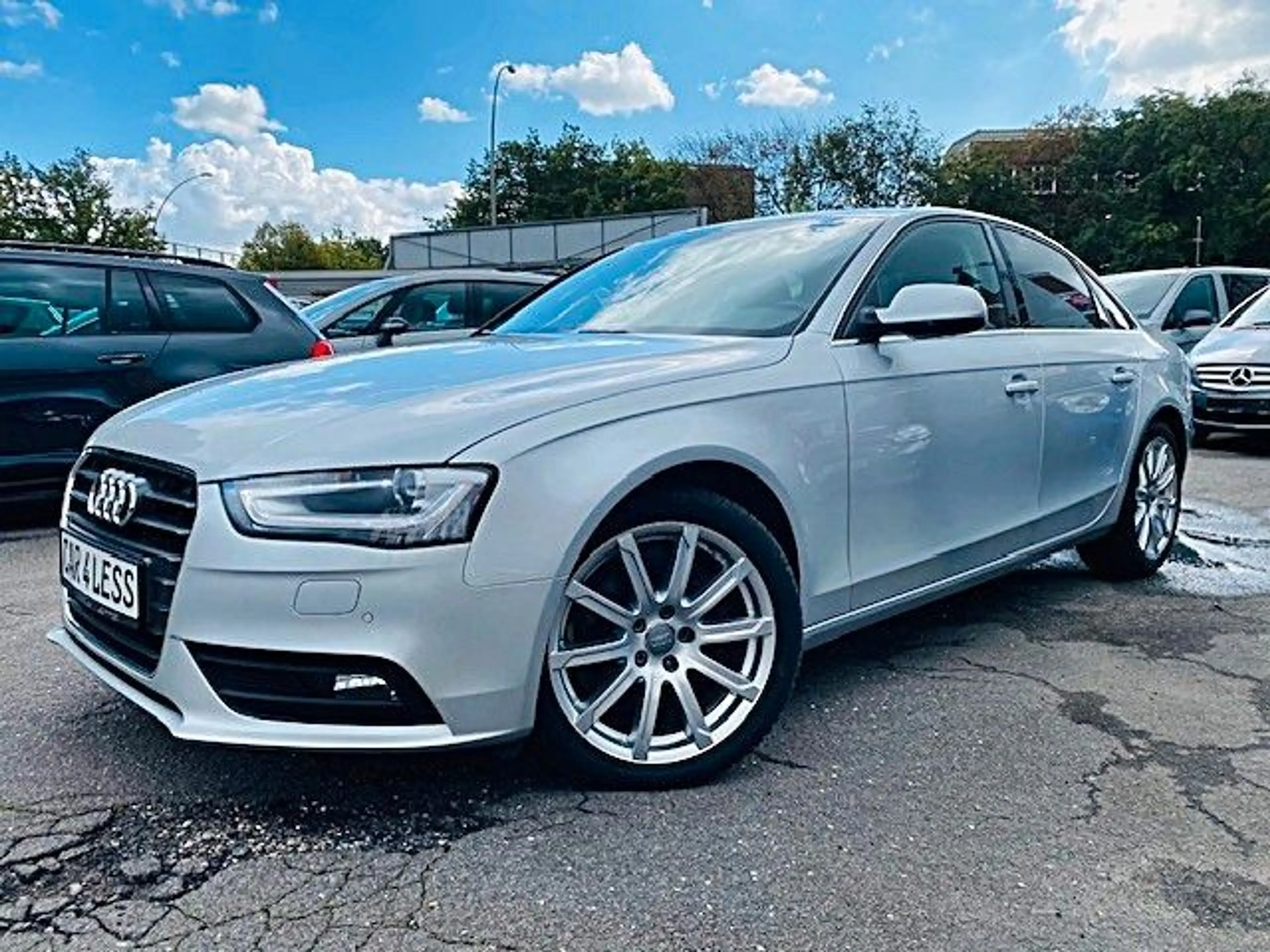 Audi A4 1.8 TFSI multitronic Ambiente — photo 7