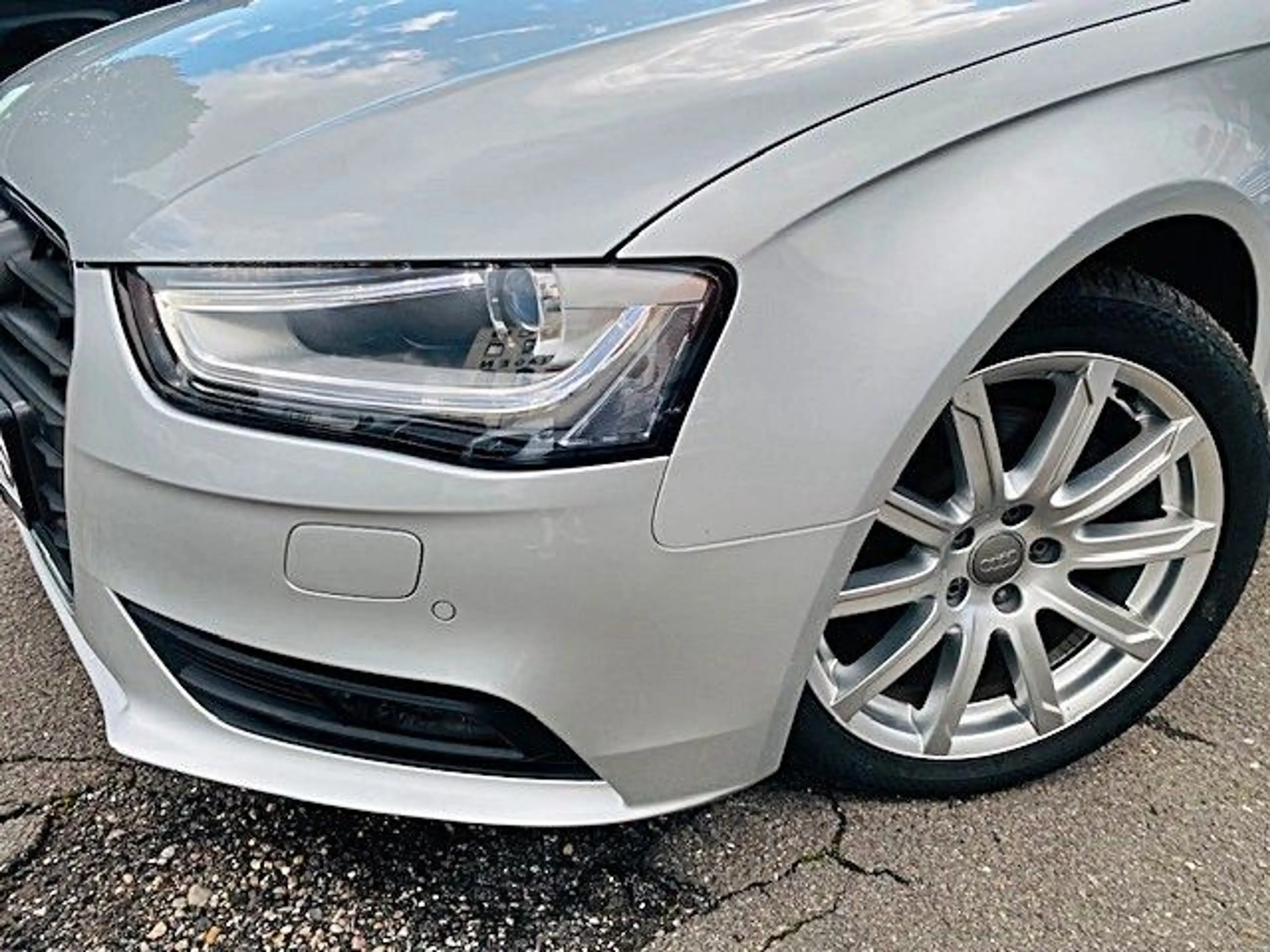 Audi A4 1.8 TFSI multitronic Ambiente — photo 27
